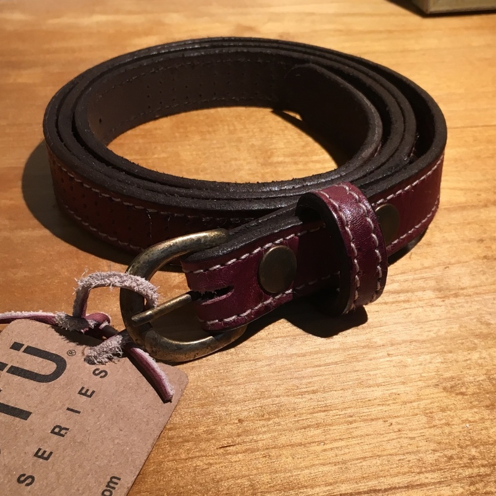 NWT Bed/stu leather belt